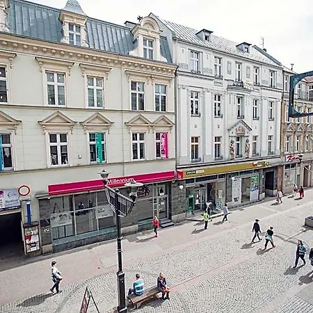 ベッド・アンド・ブレックファスト Bristol Economy
