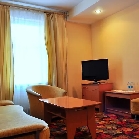 住宿加早餐酒店 Bristol Economy 3*