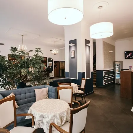 住宿加早餐酒店 Bristol Economy