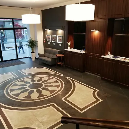 Bristol Economy Couette-café