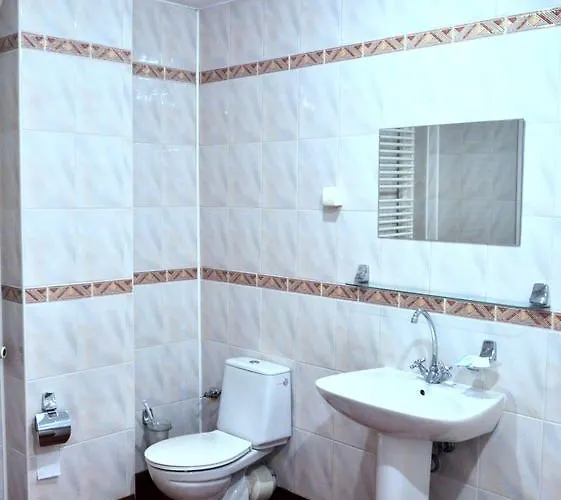 Bristol Economy Nocleg ze śniadaniem 3*