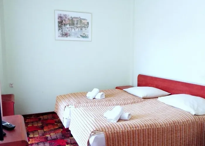 Bristol Economy Nocleg ze śniadaniem Bytom